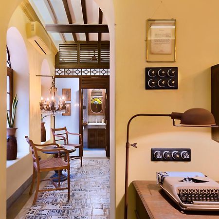 Calcutta Bungalow Exterior foto